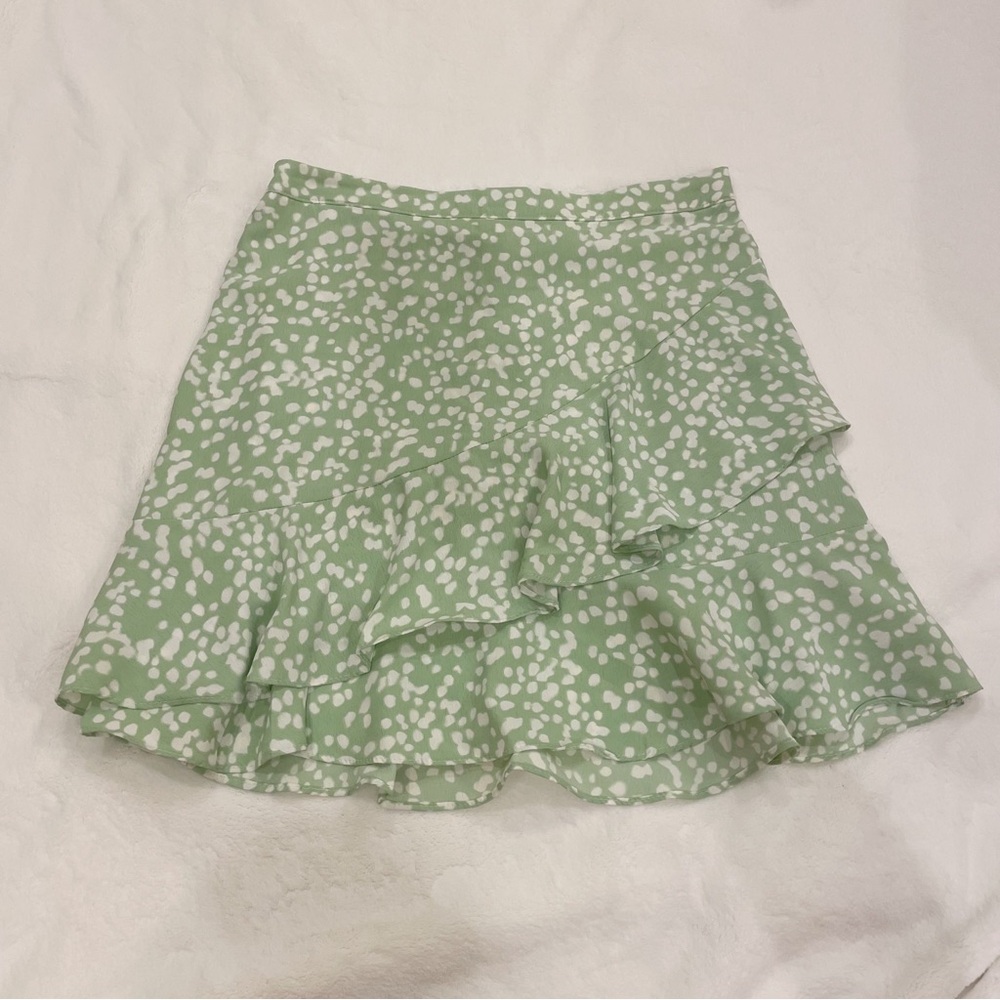 Green and White Patterned Ruffle Mini Skirt